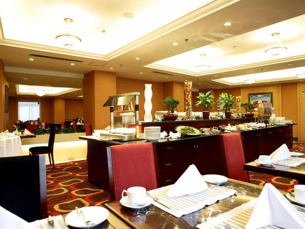 Argyle International Airport Hotel Shanghai Bagian luar foto