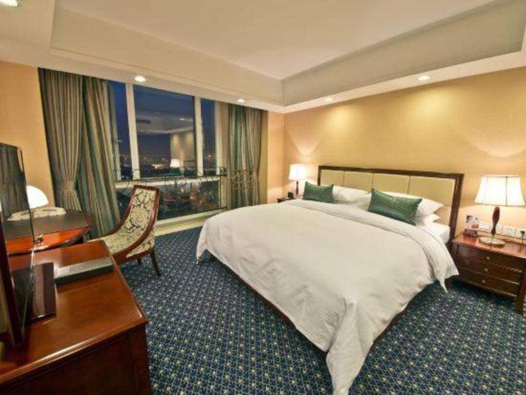 Argyle International Airport Hotel Shanghai Bagian luar foto