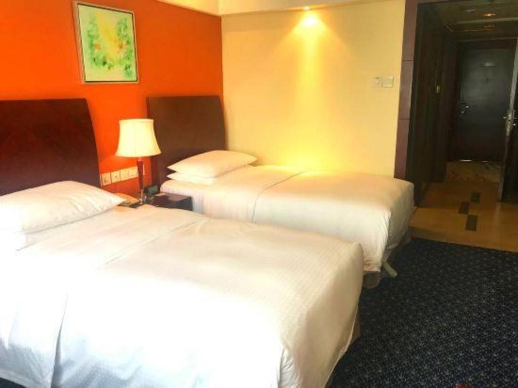 Argyle International Airport Hotel Shanghai Bagian luar foto