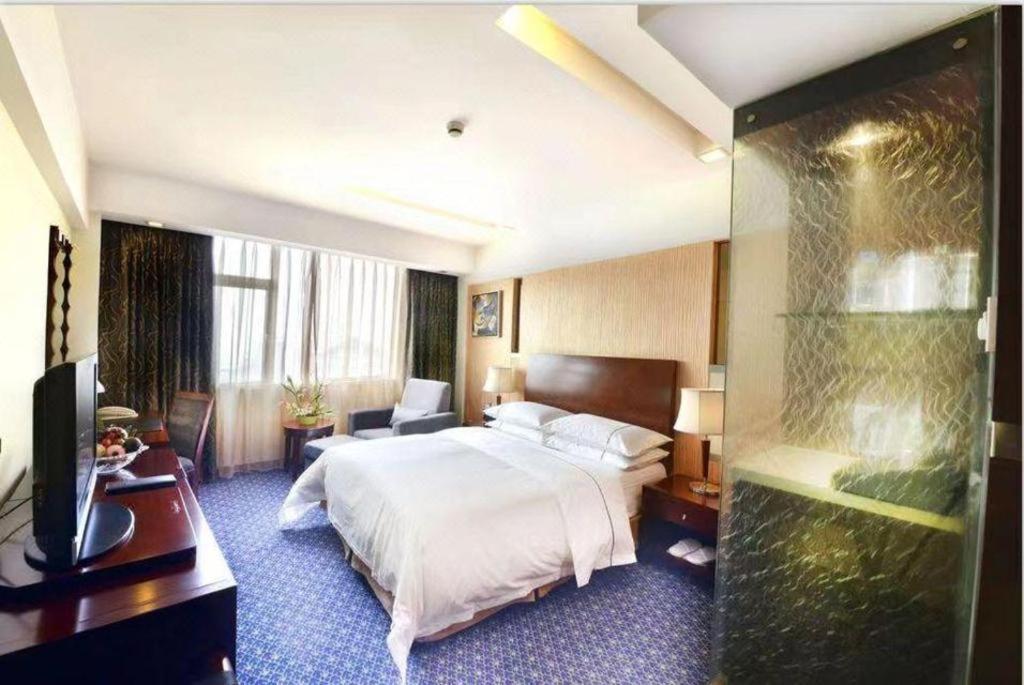 Argyle International Airport Hotel Shanghai Bagian luar foto